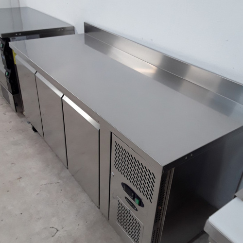 Стол холодильный 3-х дверный / арт.СК7310